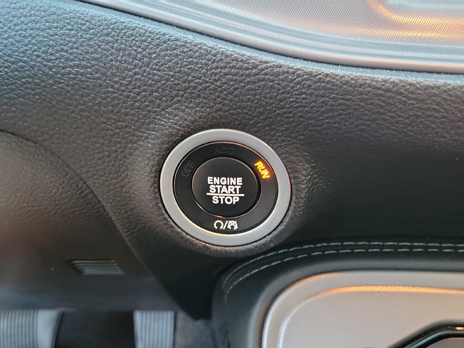 Certified 2023 Dodge Challenger GT RWD image 18