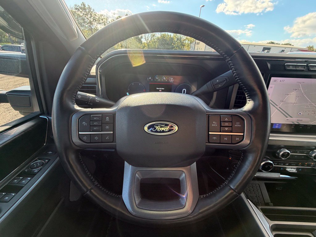 Used 2023 Ford F250 Lariat w/ Lariat Ultimate Package AWD/4WD image 9