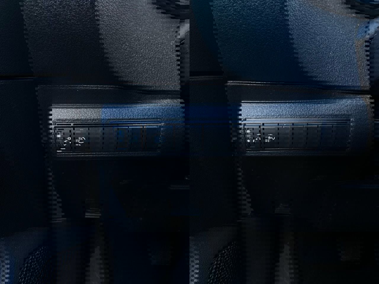 Used 2024 Toyota Corolla LE image 20