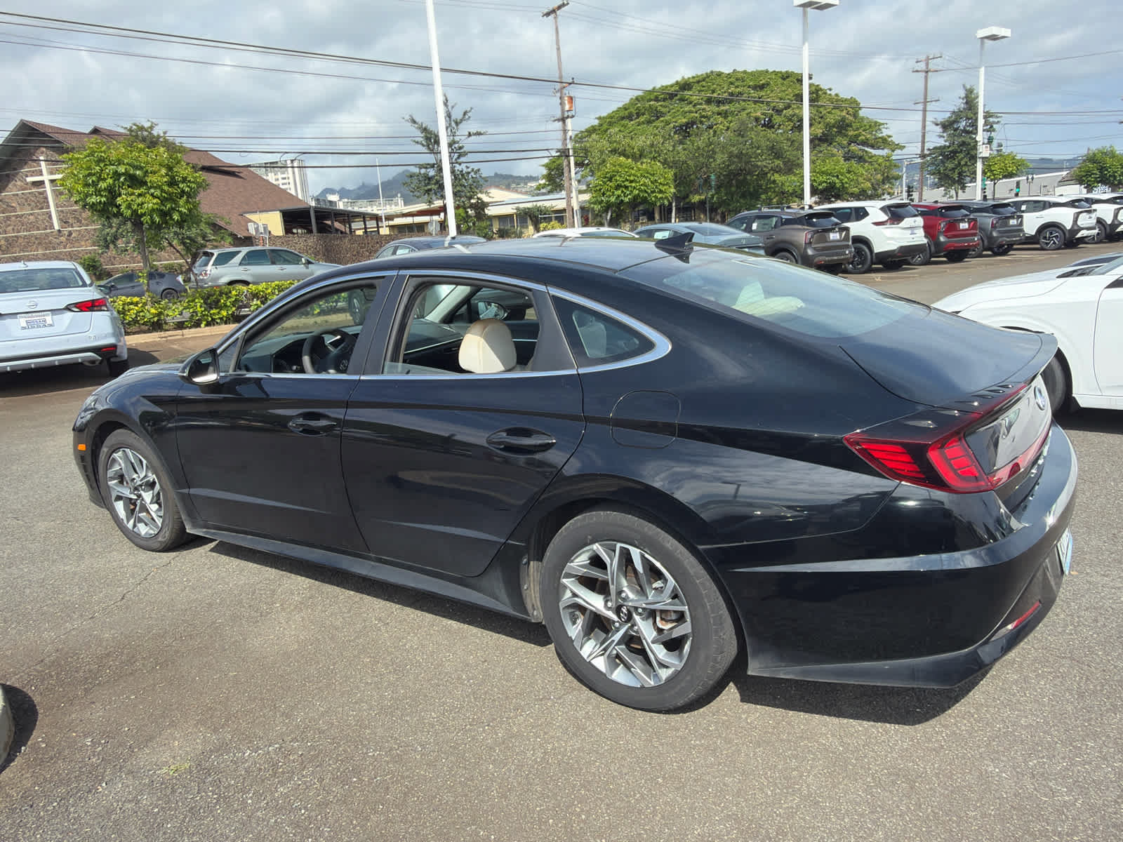 Used 2023 Hyundai Sonata SEL FWD image 4