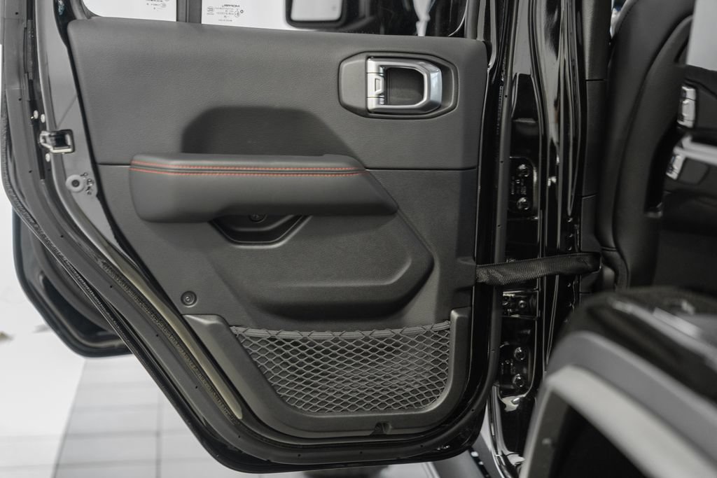 New 2026 Jeep Wrangler Unlimited Rubicon AWD/4WD image 38