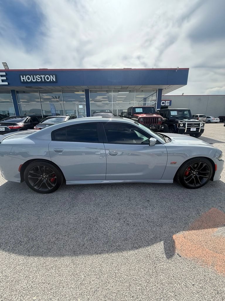 Used 2022 Dodge Charger Scat Pack w/ Plus Group RWD image 7