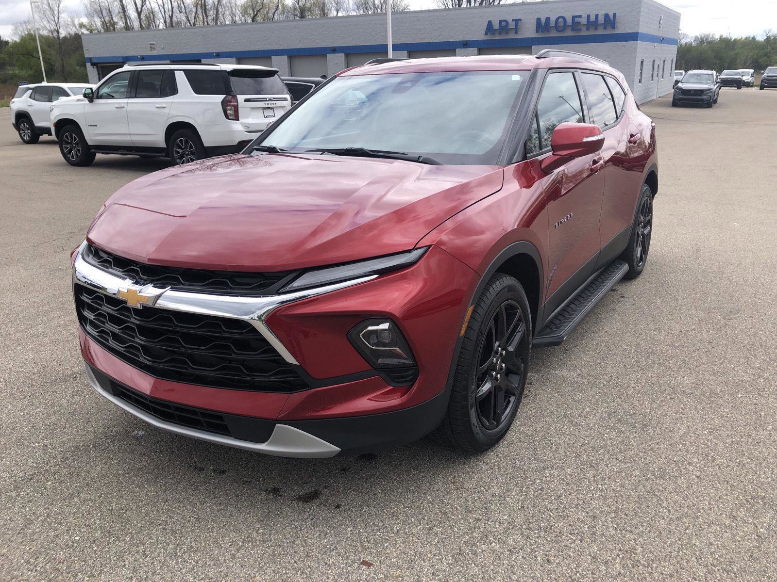 Used 2024 Chevrolet Blazer LT FWD image 12