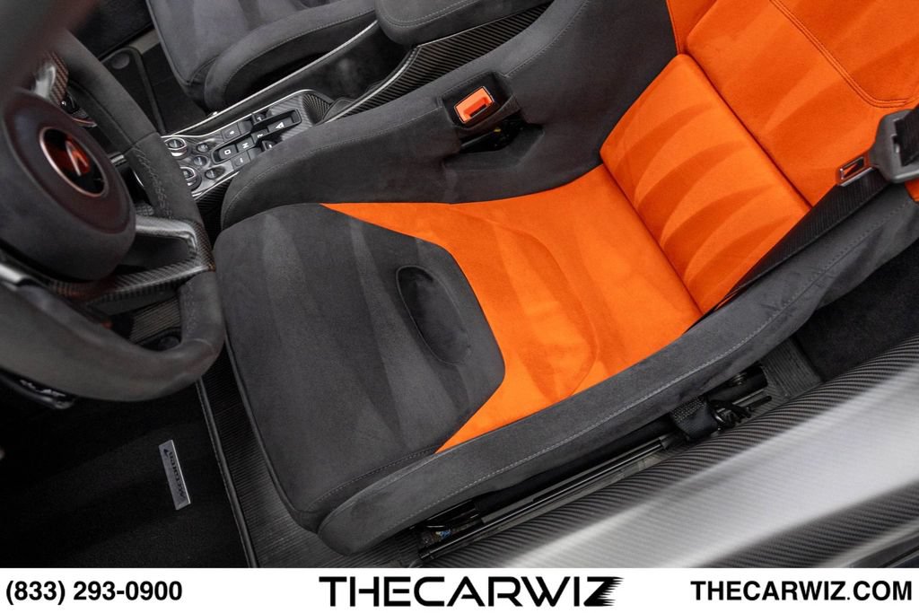Used 2020 McLaren 600LT Spider RWD image 42