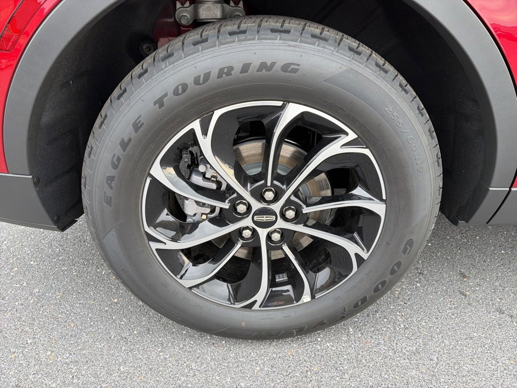 New 2026 Lincoln Nautilus Premier image 11