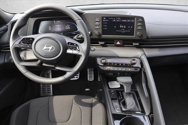 New 2026 Hyundai Elantra SEL Sport Premium image 24