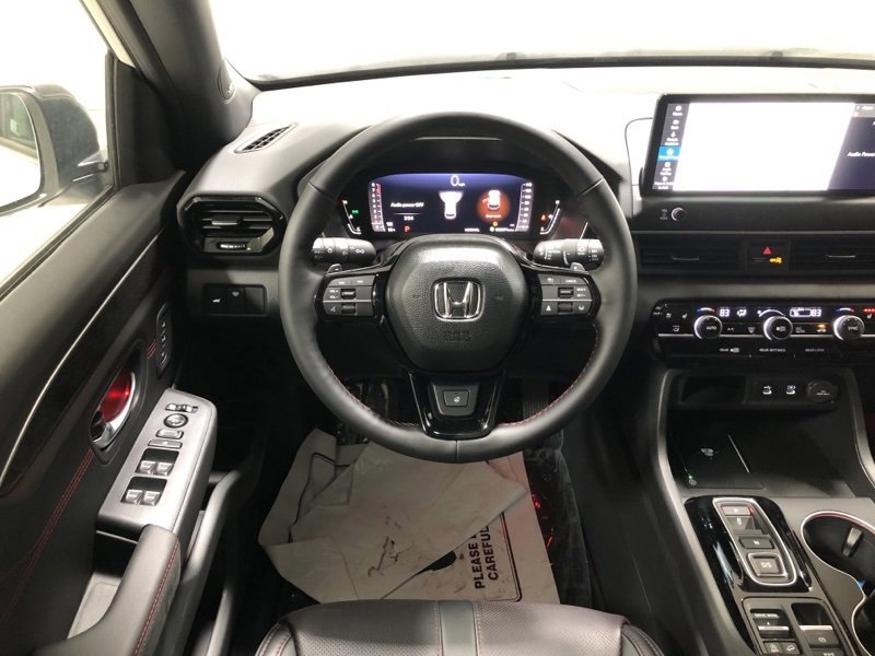 New 2026 Honda Pilot Black Edition image 33