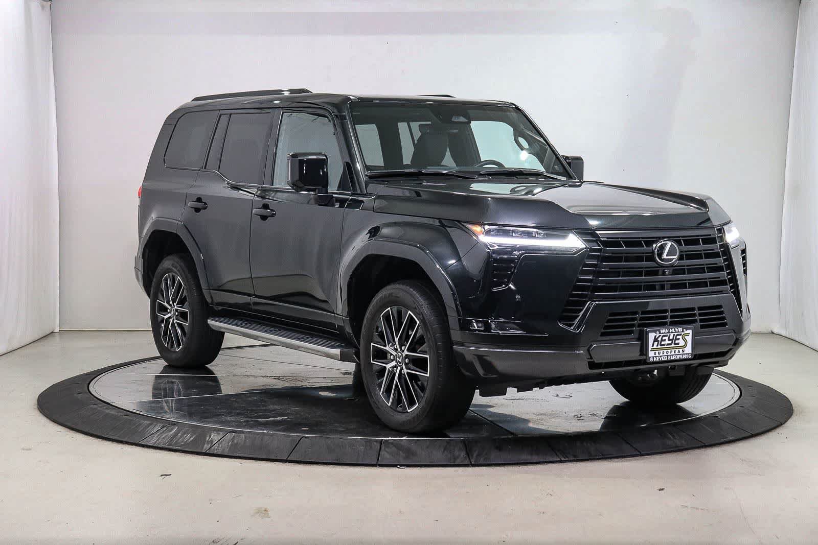 Used 2024 Lexus GX 550 w/ Accessory Package (Z1) AWD/4WD image 5