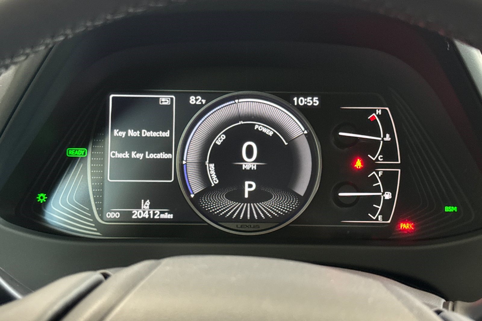 Certified 2023 Lexus UX 250h FWD w/ Accessory Package (Z2) image 34