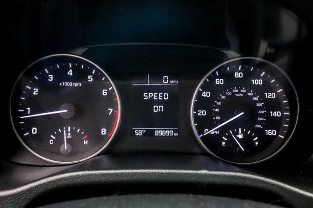 Used 2017 Hyundai Elantra SE image 3