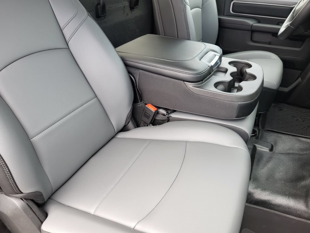 New 2026 RAM 2500 Tradesman AWD/4WD image 12