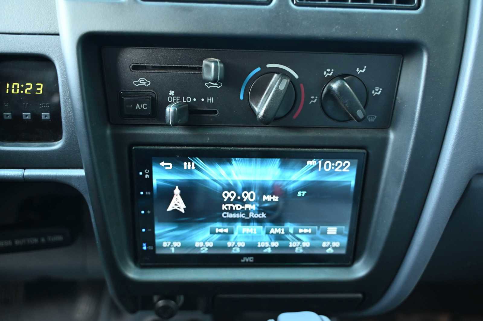 Used 1998 Toyota Tacoma 4x4 Xtracab V6 image 17