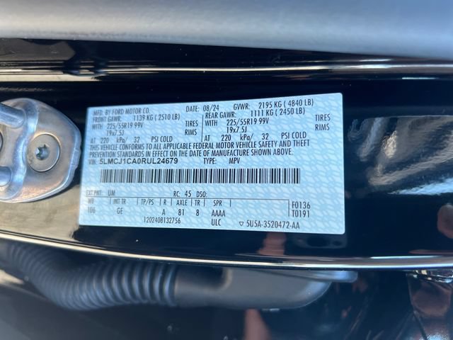 Used 2024 Lincoln Corsair FWD w/ Equipment Group 101A image 35