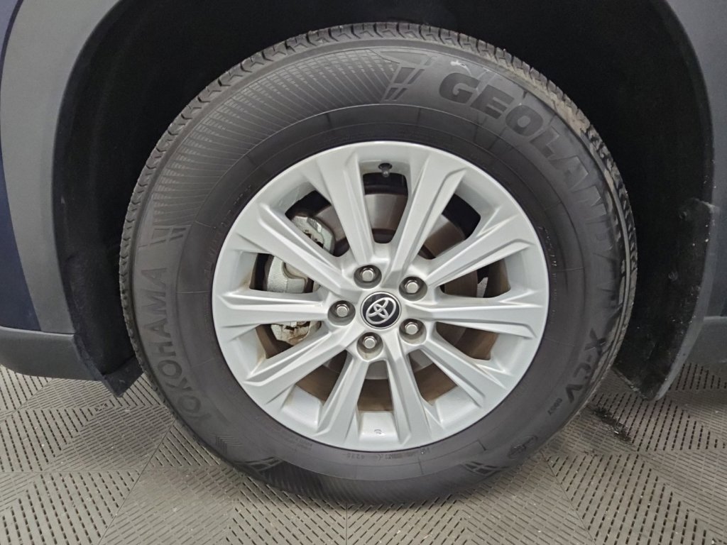 Used 2026 Toyota Grand Highlander XLE FWD image 46