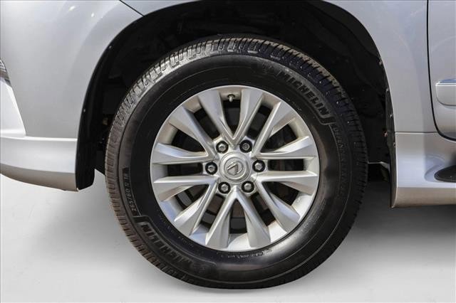 Used 2016 Lexus GX 460 image 9