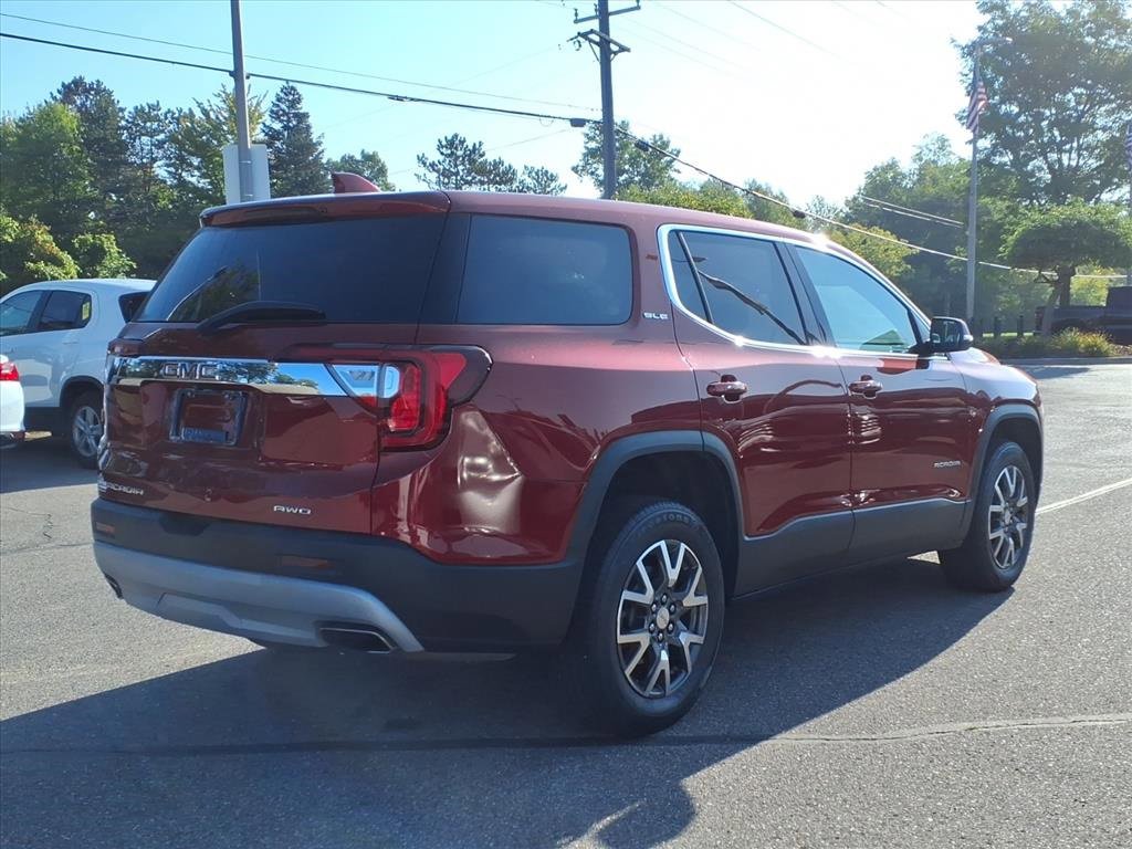 Used 2023 GMC Acadia SLE image 5