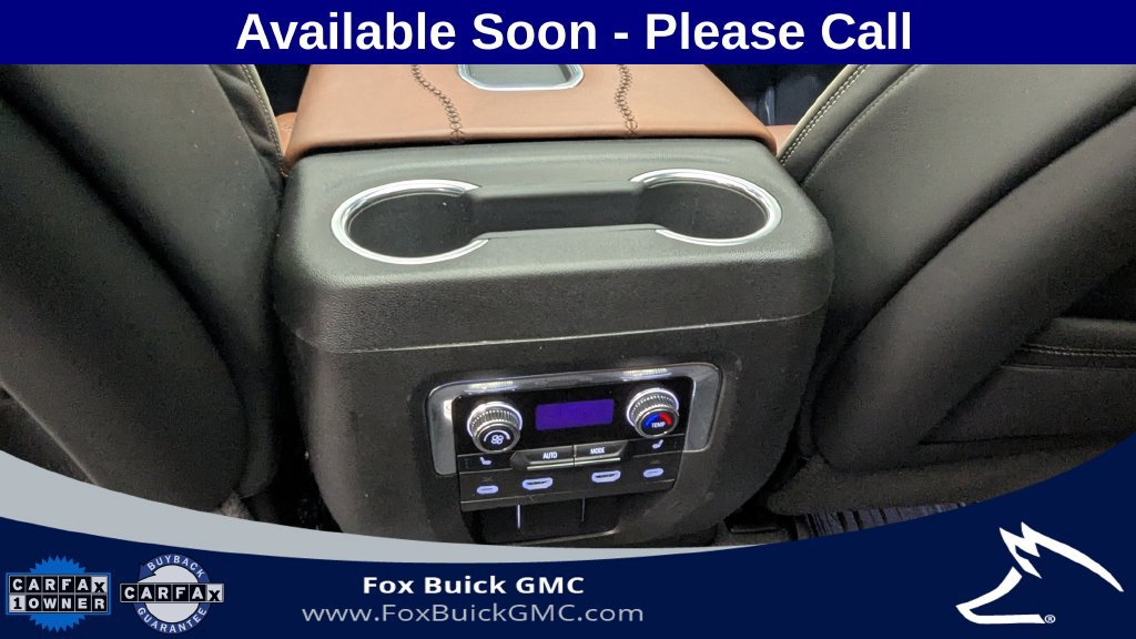 Used 2024 GMC Yukon Denali Ultimate AWD/4WD image 32