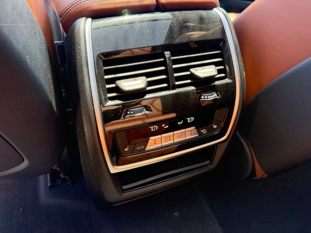 Used 2024 BMW X5 M60i AWD/4WD image 51