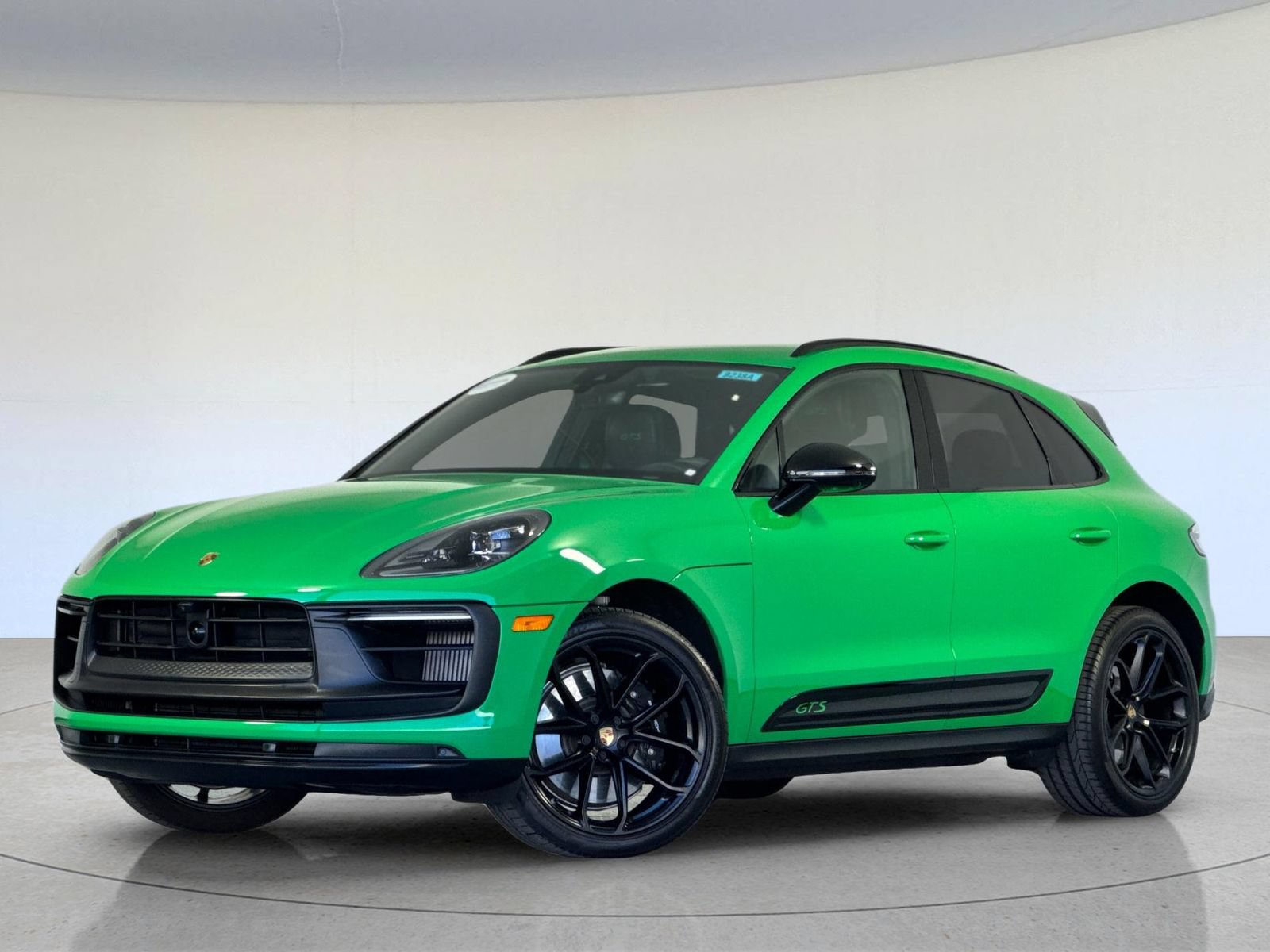Certified 2023 Porsche Macan GTS w/ GTS Sport Package AWD/4WD image 1