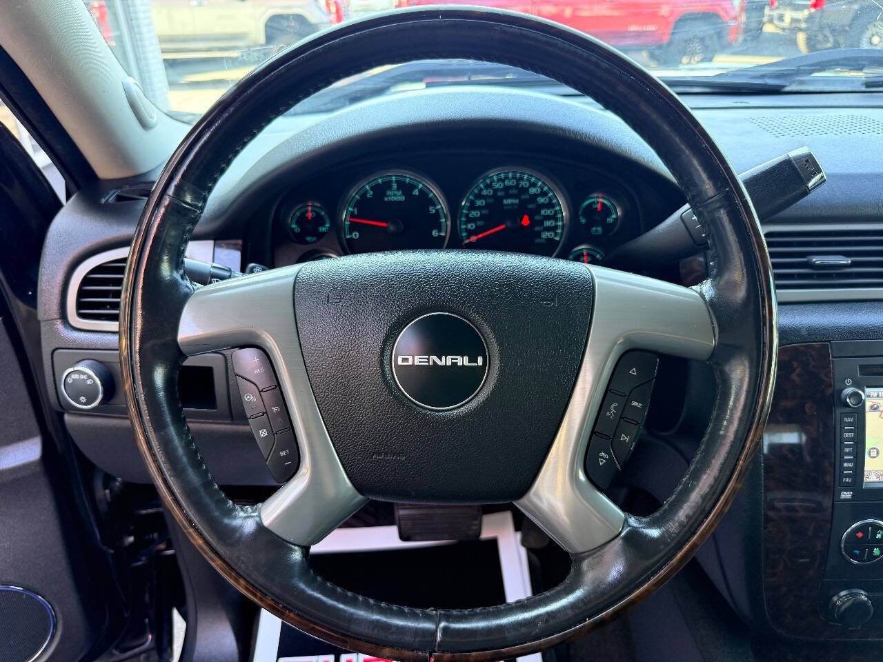 Used 2013 GMC Sierra 1500 Denali AWD/4WD image 24