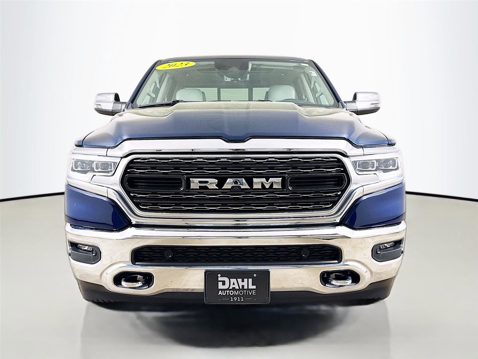 Used 2023 RAM 1500 Limited AWD/4WD image 3