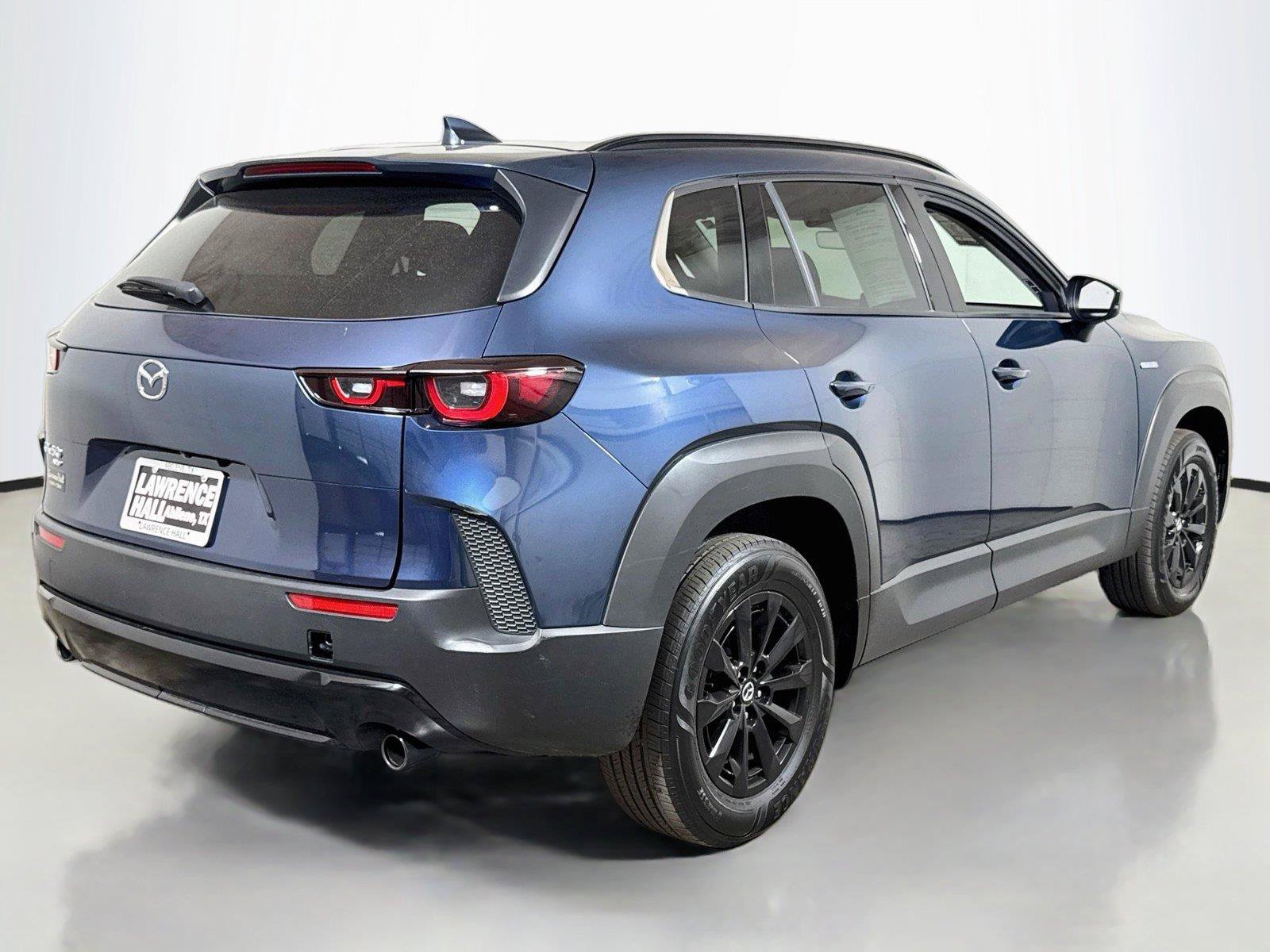 Used 2025 MAZDA CX-50 AWD 2.5 Hybrid w/ Premium Pkg image 4