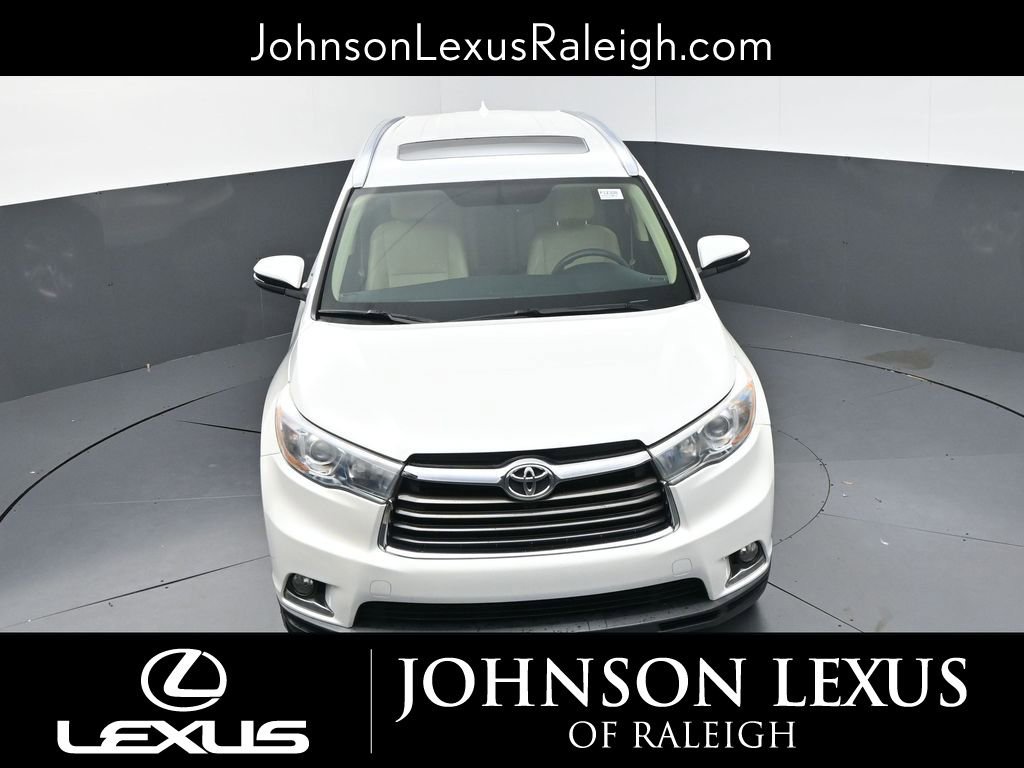Used 2016 Toyota Highlander Limited image 24