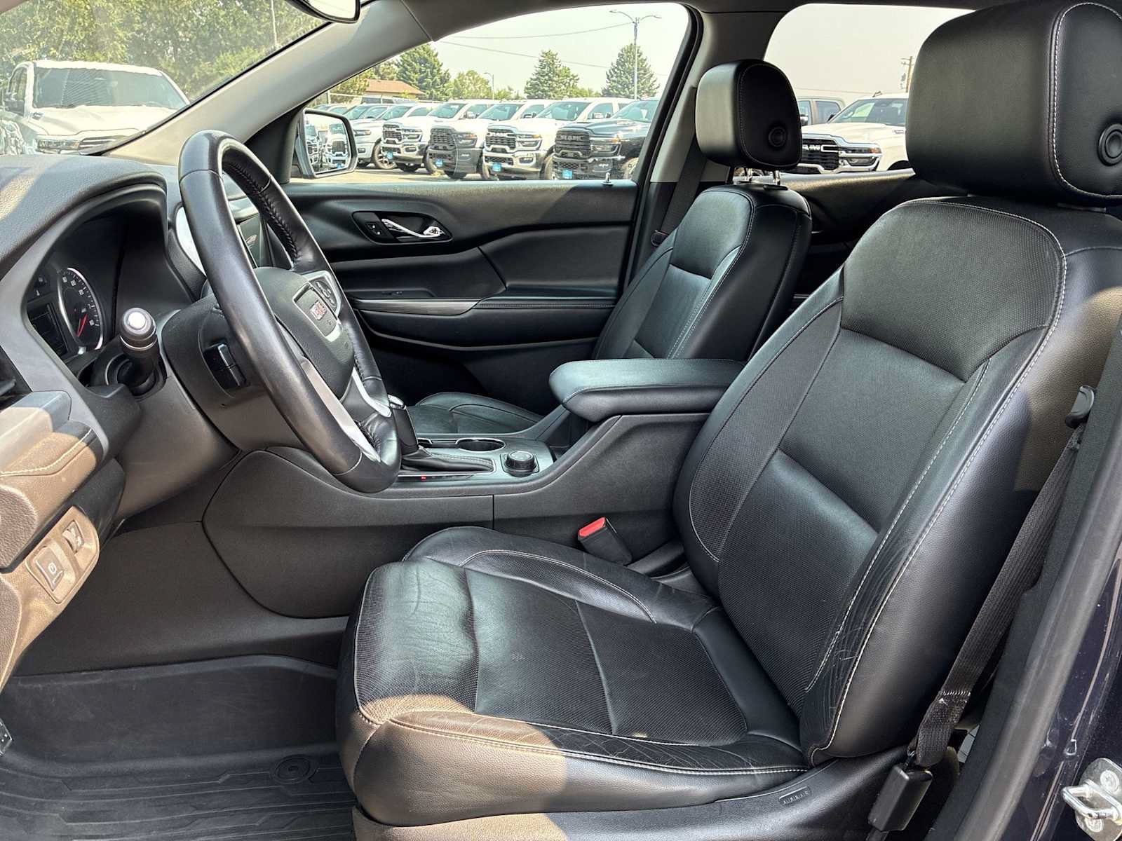 Used 2018 GMC Acadia SLT AWD/4WD image 13
