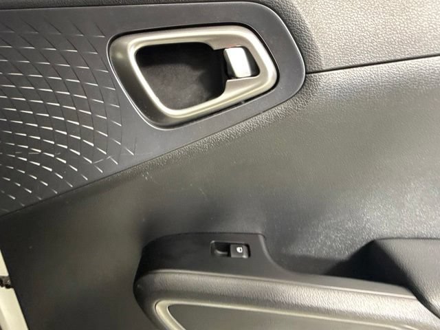 Used 2021 Kia Soul S FWD image 21