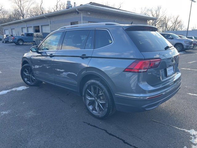 Used 2024 Volkswagen Tiguan SE image 4