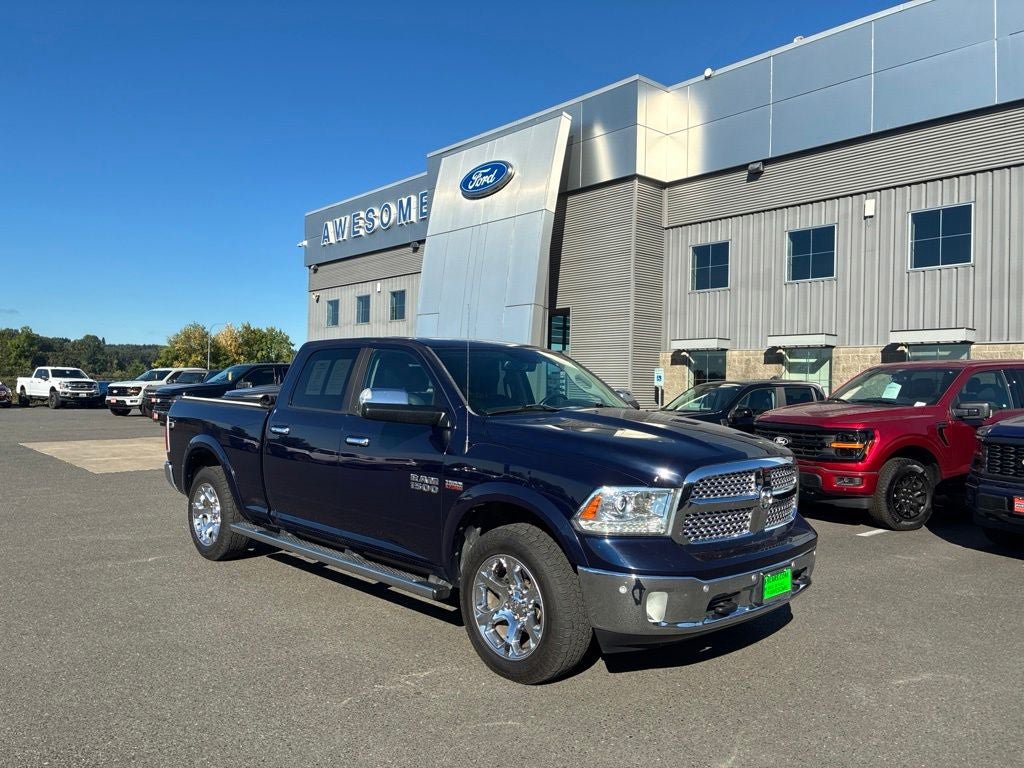 Used 2016 RAM 1500 Laramie w/ Convenience Group AWD/4WD image 5