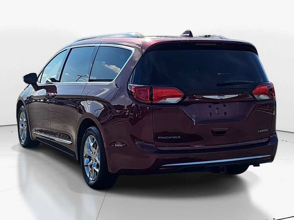 Used 2020 Chrysler Pacifica Limited image 7