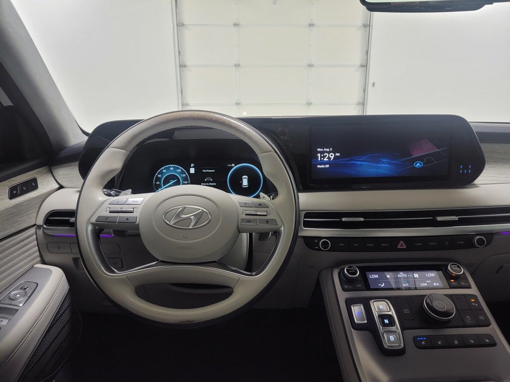 Used 2023 Hyundai Palisade Calligraphy FWD image 12