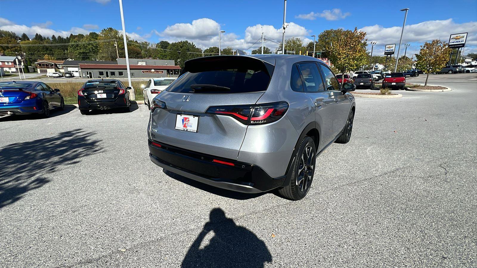 New 2026 Honda HR-V EX-L image 4