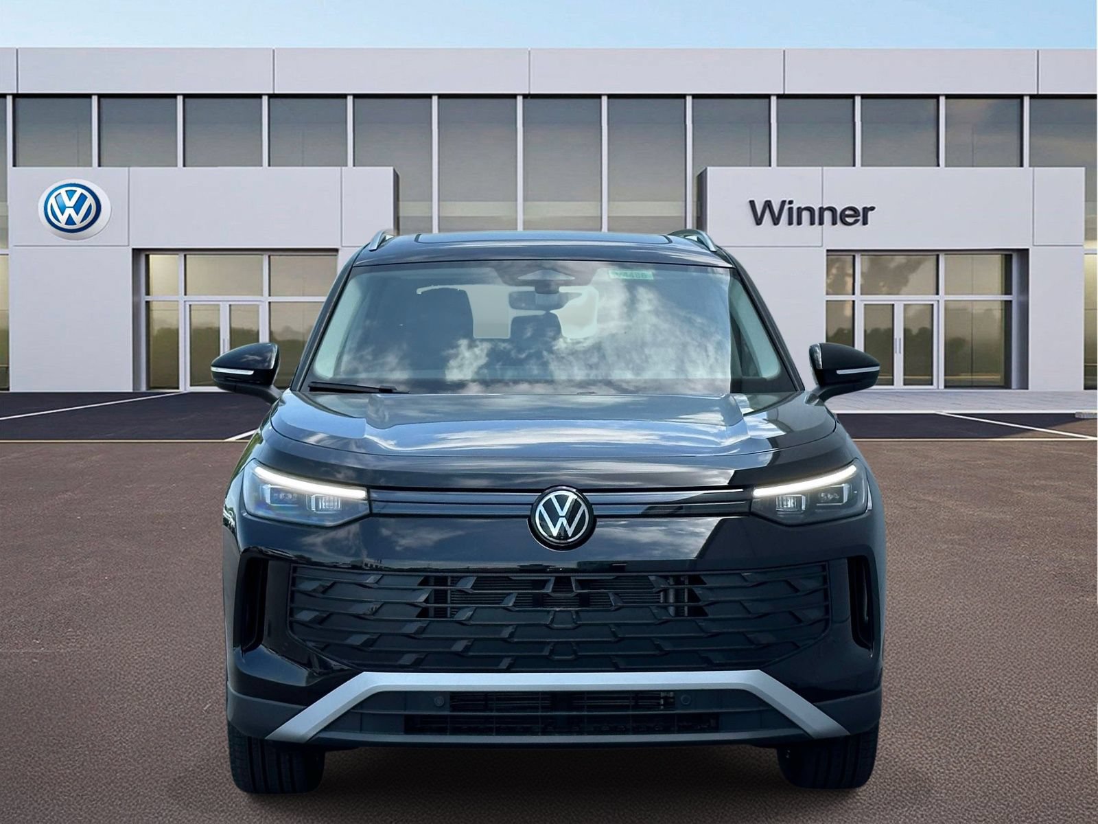New 2026 Volkswagen Tiguan SE AWD/4WD image 9