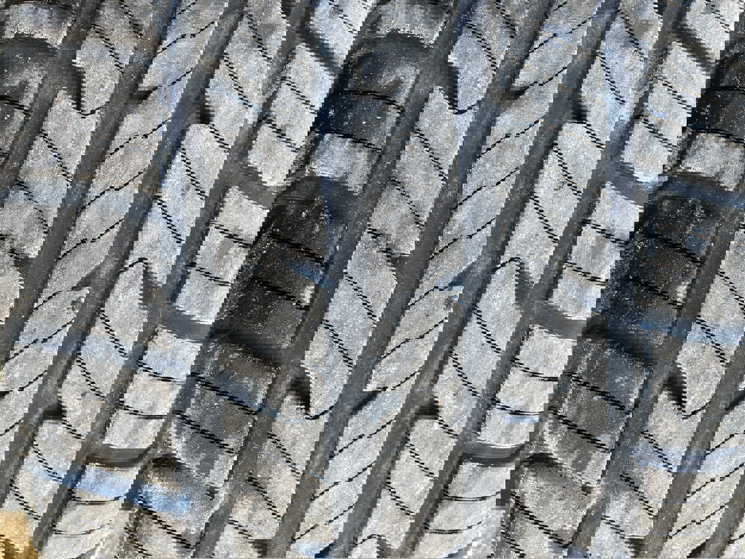 Used 2022 Ford Explorer ST-Line w/ Class IV Trailer Tow Package image 12