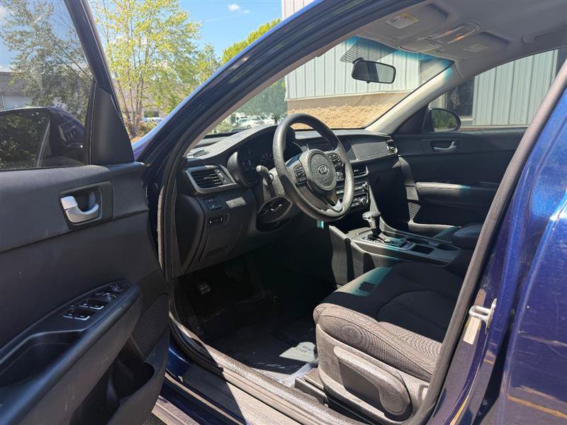 Used 2018 Kia Optima LX FWD image 10