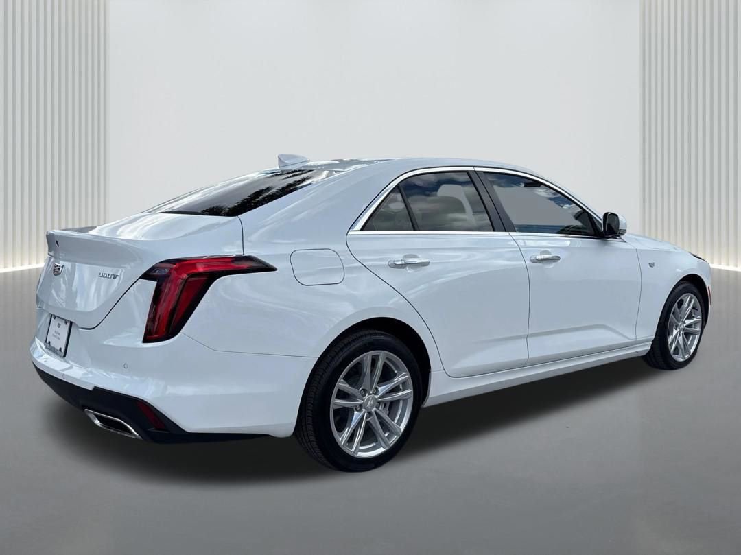 Used 2026 Cadillac CT4 Luxury image 5