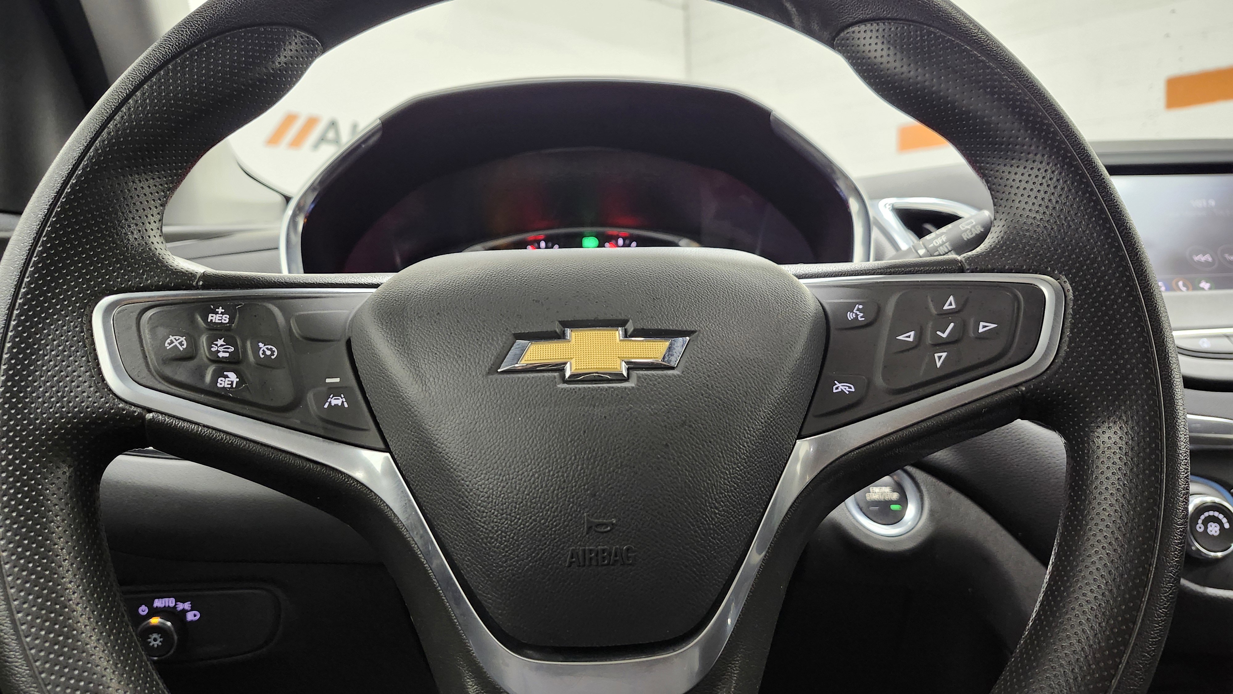 Used 2023 Chevrolet Equinox LT image 27