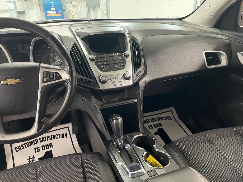 Used 2017 Chevrolet Equinox LT w/ Convenience Package FWD image 32