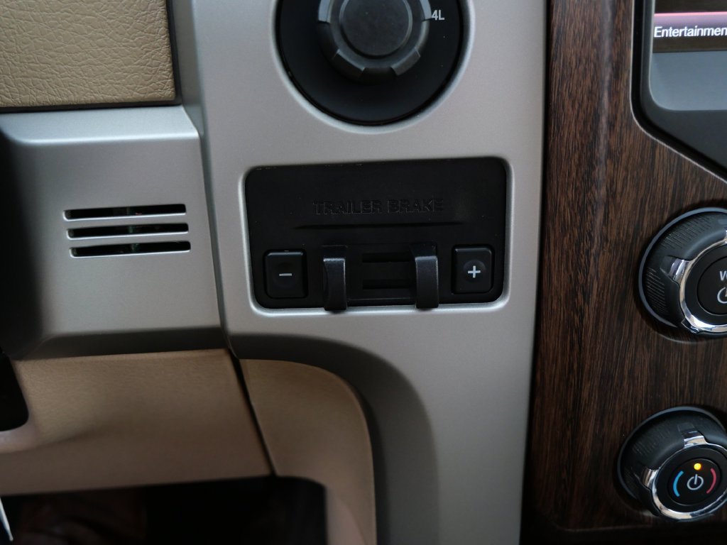 Used 2014 Ford F150 Lariat w/ Equipment Group 502A Luxury AWD/4WD image 23