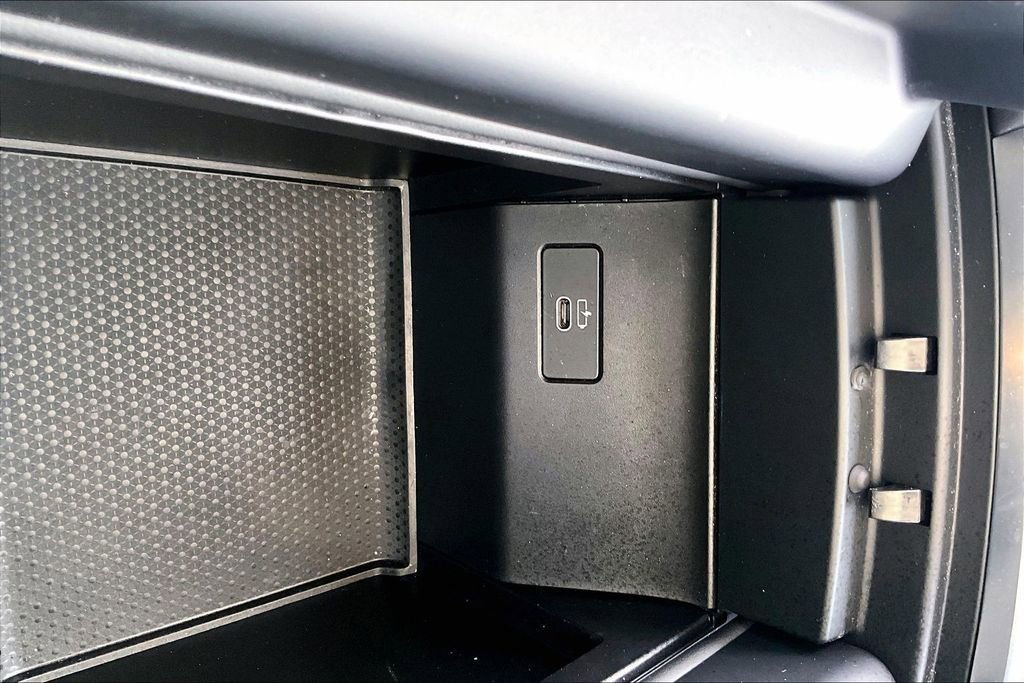 Used 2025 BMW X7 xDrive40i image 16