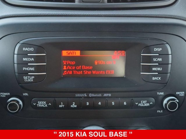 Used 2015 Kia Soul FWD image 23