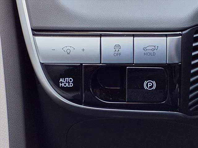 Used 2024 Hyundai Ioniq 5 SEL image 15