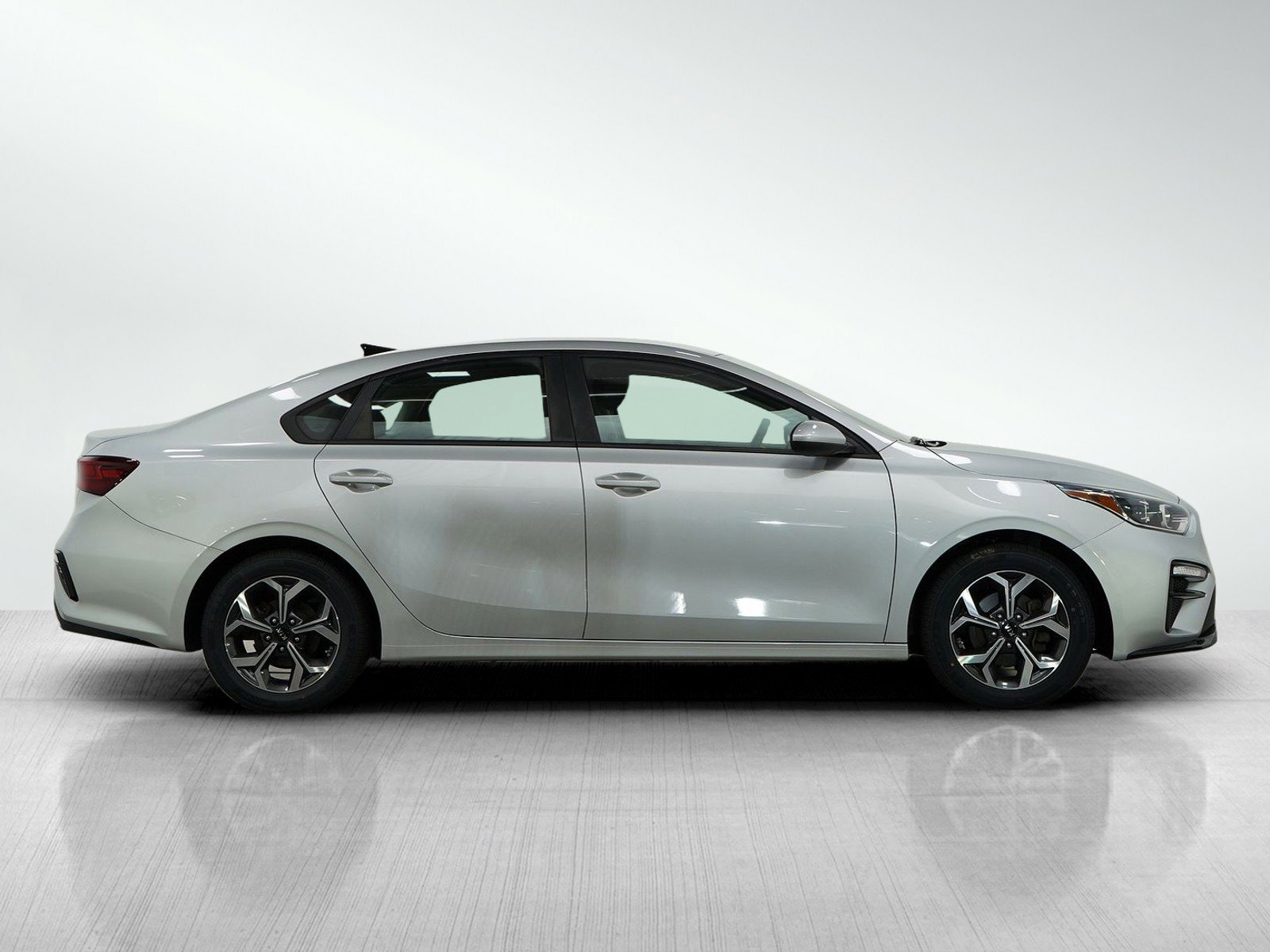 Used 2021 Kia Forte LXS image 6