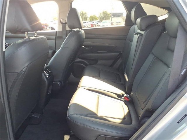 Certified 2025 Hyundai Tucson SEL image 11
