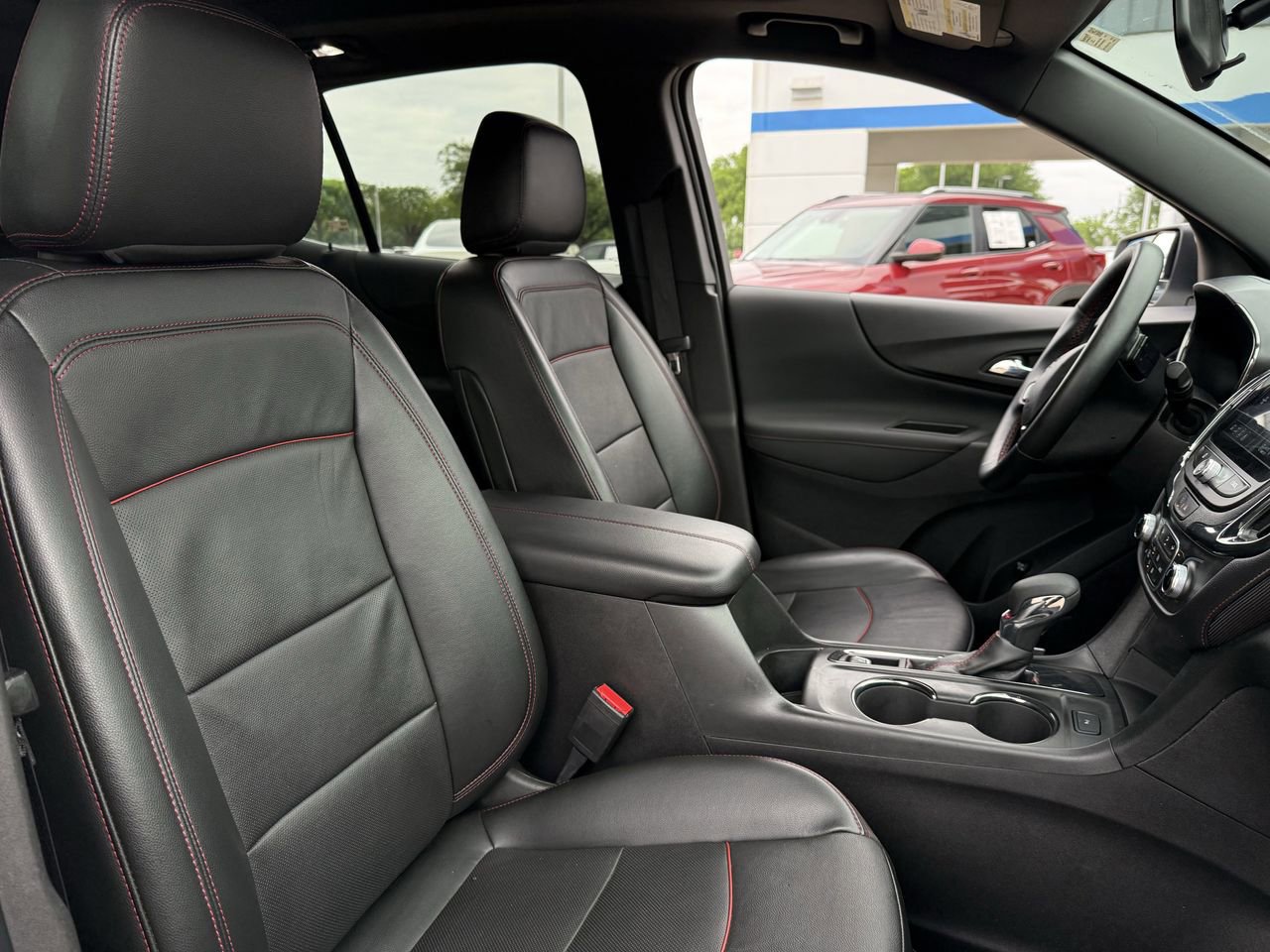 Used 2023 Chevrolet Equinox RS w/ RS Leather Package image 22