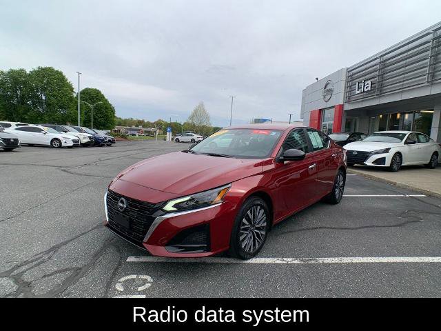Certified 2025 Nissan Altima 2.5 SV AWD/4WD image 8