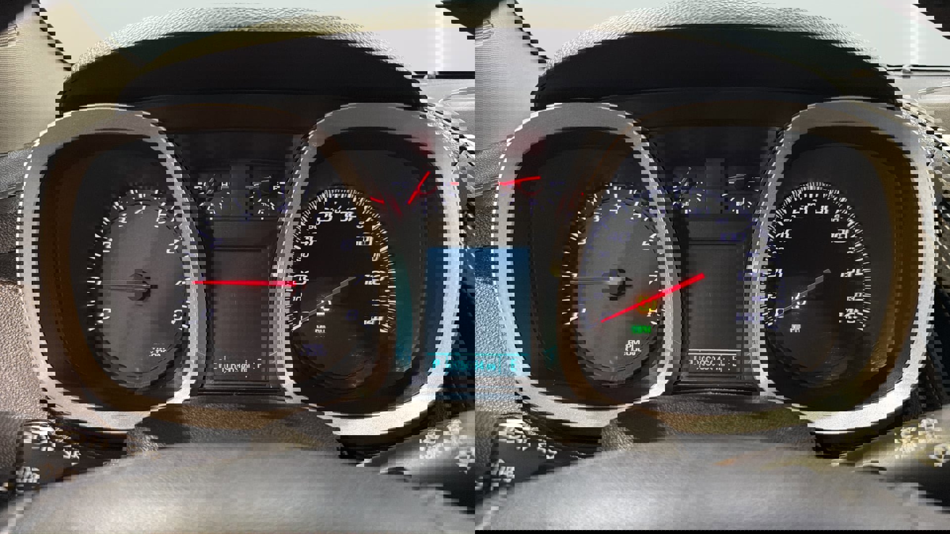 Used 2015 Chevrolet Equinox LT w/ Power Convenience Package image 28