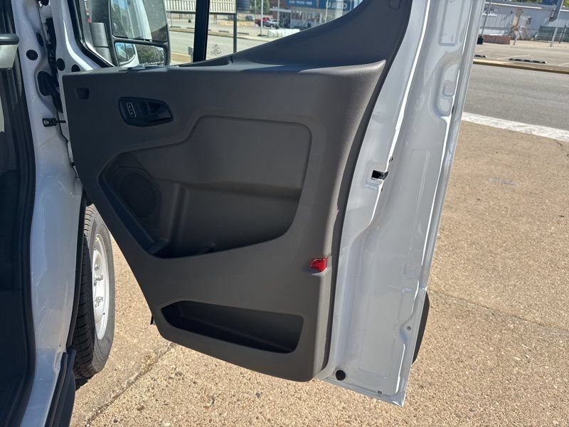 New 2025 Ford Transit 350 Low Roof RWD image 15